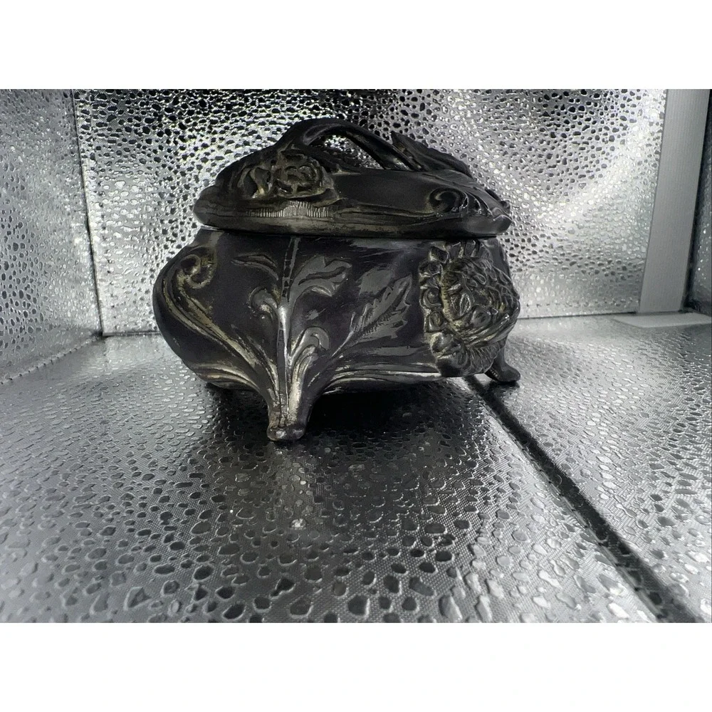 Antique Art Nouveau jewelry casket trinket‎ box heavy floral #122 4.5